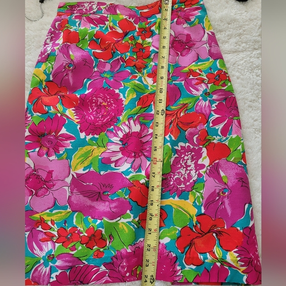 Vintage Short Floral Skirt - Picture 7 of 8